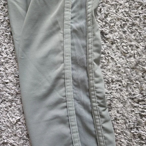 Aerie Chill Play Move Mesh Leggings Small Sage Green - Picture 7 of 7